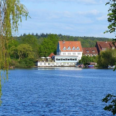 Mölln Restaurant Und Hotel Zum Weissen Ross מראה חיצוני תמונה